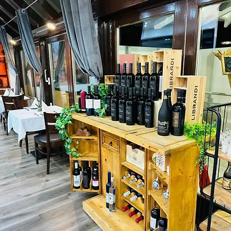 Hotel & Restaurant Olio E Pane