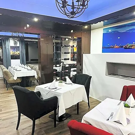 & Restaurant Olio E Pane * Enzklösterle